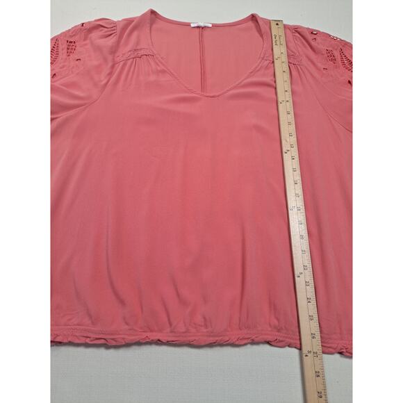 Maurices Women's 2X Blouse Coral Colored Short Sleeve Scoop Neck - Picture 9 of 10